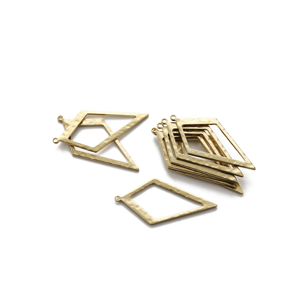 Raw Brass Hammered Rhombus Cha - Jewelry Making Hammer avaliação e preço