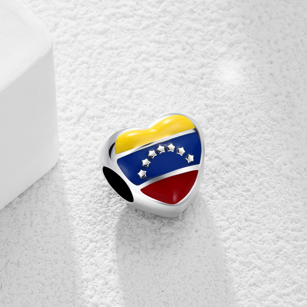 31 Countries Flag Heart Charms - Jewelry Making Uk avaliação e preço