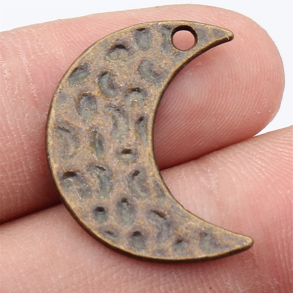 10pcs 25x19mm 2 Colors Antique - Jewelry Making Hammer avaliação e preço